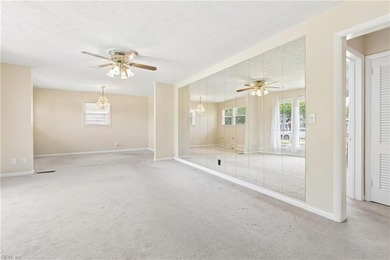 This beautifully maintained brick rancher offers 3 bedrooms/2 - photo 8