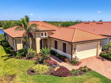 Lake Home Sale Pending in Venice, Florida
