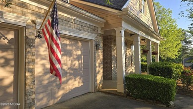 Welcome to this beautifully maintained 3 bedroom, 2 bath home - photo 43