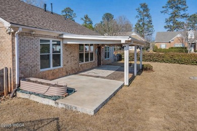 Welcome to this beautifully maintained 3 bedroom, 2 bath home - photo 45