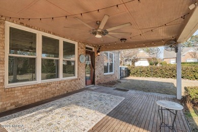 Welcome to this beautifully maintained 3 bedroom, 2 bath home - photo 46