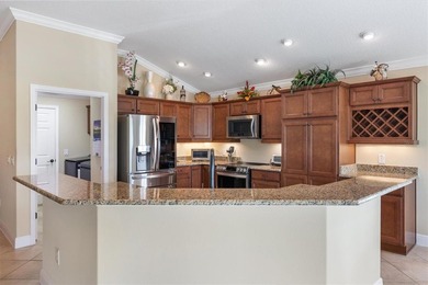 Welcome to refined Florida living in this exceptional Iris model - photo 11