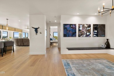 Experience high-desert living in this mountain modern sanctuary - photo 16