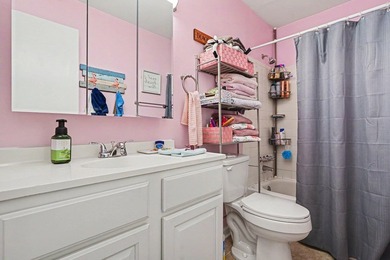 Coastal- chic living meets unbeatable convenience in this - photo 17