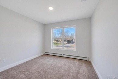 New energy efficient home, 6 bedrooms with 10 ft ceilings in - photo 18
