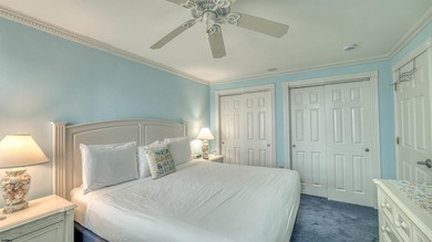 Updated one-bedroom condominium located in the iconic Flanders