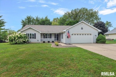 Lake Home For Sale in Athens, Illinois