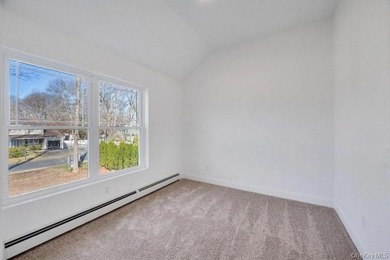 New energy efficient home, 6 bedrooms with 10 ft ceilings in - photo 24