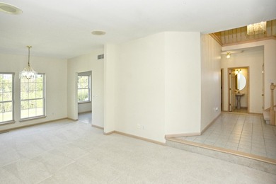 Spacious and inviting 4-bedroom, 2.5-bath home conveniently - photo 7