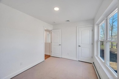 New energy efficient home, 6 bedrooms with 10 ft ceilings in - photo 31