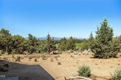 Experience high-desert living in this mountain modern sanctuary - photo 36