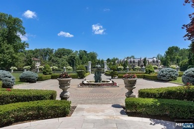 In the most sought after,influential & premier address in Alpine - photo 6
