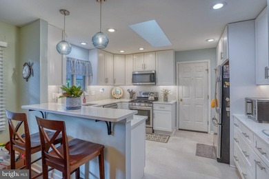 Welcome home to this beautifully maintained 3-bedroom, 2-bath - photo 6