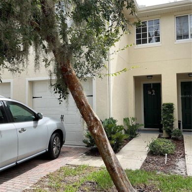 (private lake, pond, creek) Condo Sale Pending in Orlando Florida