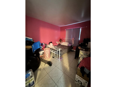 Turnkey investment opportunity! This welcoming and nicely - photo 9