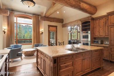 In an ideal location on prestigious Willoughby Way with stunning - photo 11
