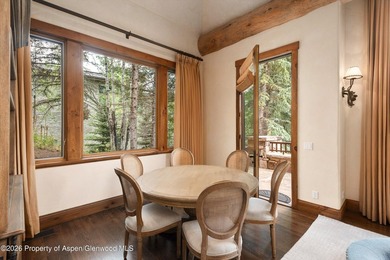 In an ideal location on prestigious Willoughby Way with stunning - photo 13