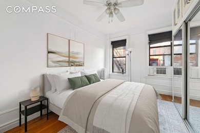Charming, Boutique, Pre-War Carnegie Hill Corner Co-Op! - photo 4