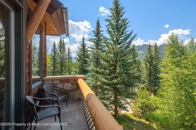 In an ideal location on prestigious Willoughby Way with stunning - photo 18