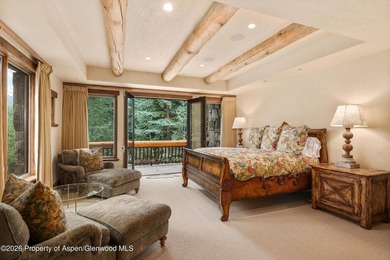 In an ideal location on prestigious Willoughby Way with stunning - photo 25