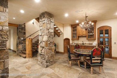 In an ideal location on prestigious Willoughby Way with stunning - photo 30