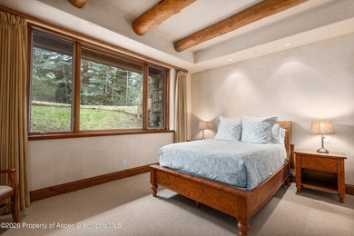 In an ideal location on prestigious Willoughby Way with stunning - photo 34