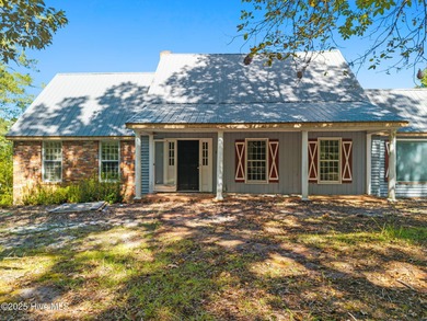 (private lake, pond, creek) Home Active Under Contract in Tabor City North Carolina