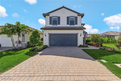 Lake Home For Sale in Fort Myers, Florida