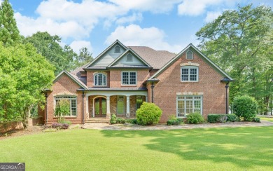 Lake Home For Sale in Hartwell, Georgia