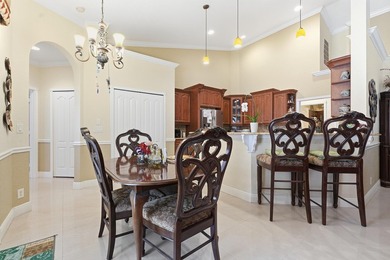 Meticulously cared for by its original owner, this stunning - photo 15