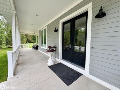 STUNNING.....RECENTLY REMODELED WITH THE FINEST FINISHING - photo 7