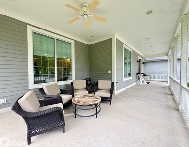STUNNING.....RECENTLY REMODELED WITH THE FINEST FINISHING - photo 8
