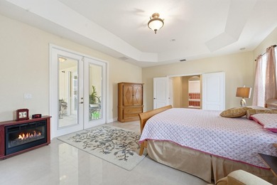 Meticulously cared for by its original owner, this stunning - photo 25