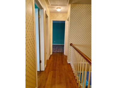 This beautiful home has it all! There is a sunroom with wet bar - photo 27