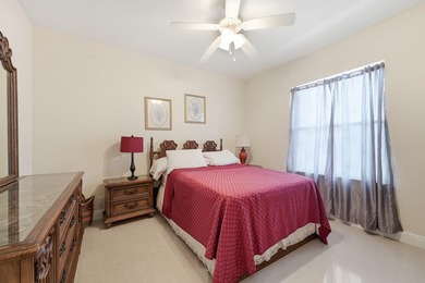 Meticulously cared for by its original owner, this stunning - photo 35