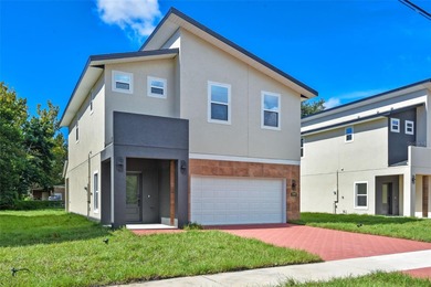 Beautifully designed 3-bedroom + BONUS ROOM, 2.5-bath home with - photo 3