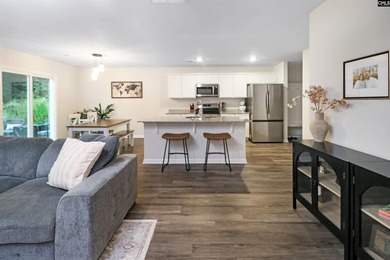 Welcome to Wimbee! This inviting 4-bedroom, 2.5-bath home sits - photo 10