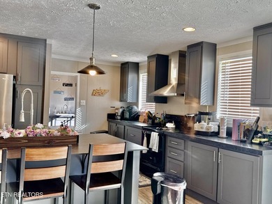 Motivated Sellers. Make us an offer! If you are tired of the - photo 18