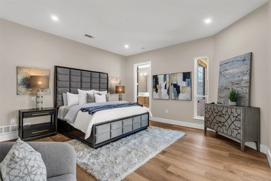 Designed for both sophisticated entertaining & comfortable - photo 22
