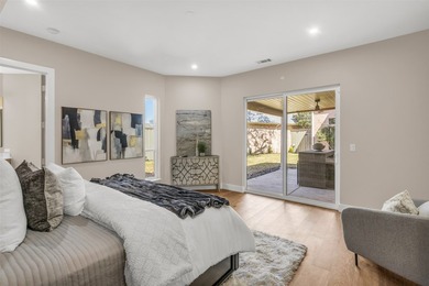 Designed for both sophisticated entertaining & comfortable - photo 23