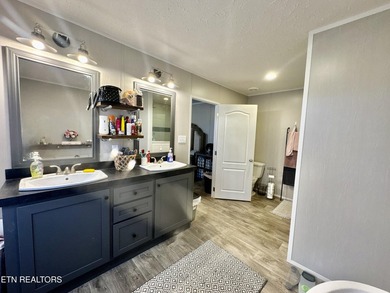 Motivated Sellers. Make us an offer! If you are tired of the - photo 25