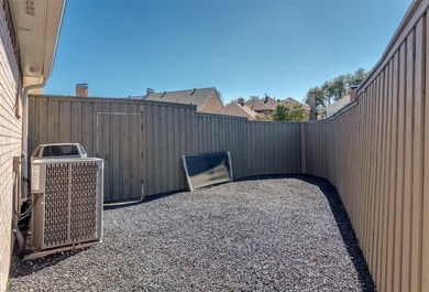 Designed for both sophisticated entertaining & comfortable - photo 39
