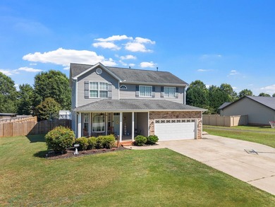 Welcome to 15 Camrose Drive-a spacious 4-bedroom home with 2 - photo 3