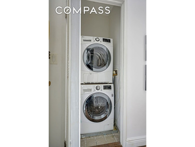 What don't you expect from a studio? A view? A washer dryer? a - photo 8
