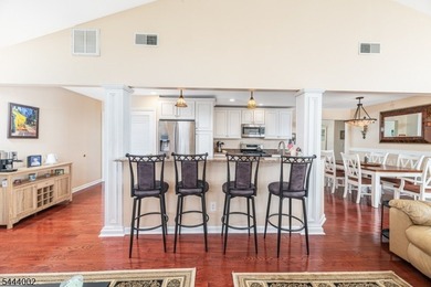 IDEAL STAYCATION PROPERTY. Beautiful 3 Bed 2 Bath ranch located - photo 7