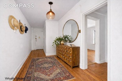 Welcome to your very own sanctuary in north Riverdale! This - photo 9