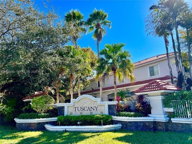 (private lake, pond, coastal) Townhome/Townhouse Sale Pending in Miramar Florida