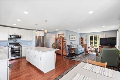 A truly special property! Enjoy stunning river views year-round - photo 13