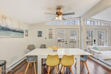 Beautifully Updated Home in The Hideout - North Section - photo 18
