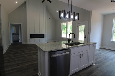 Beautiful new custom home located in a desirable Lake Murray - photo 20